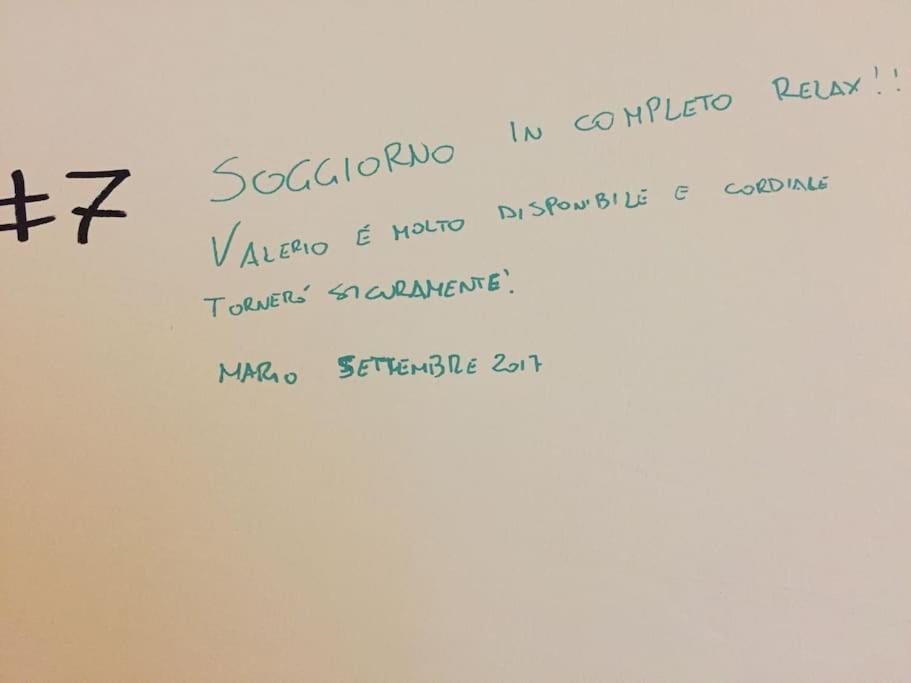 Fresco E Colorato Appartamentino In Narni Scalo Exteriör bild